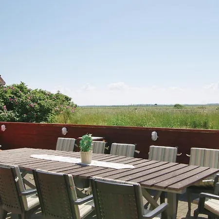 Five-bedroom Holiday In Hvide Sande