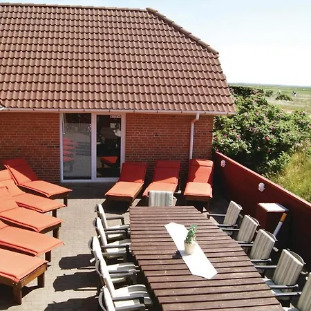 Five-bedroom Holiday In Hvide Sande Feriehus