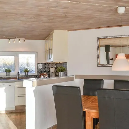 Five-bedroom Holiday In Hvide Sande * Bjerregård